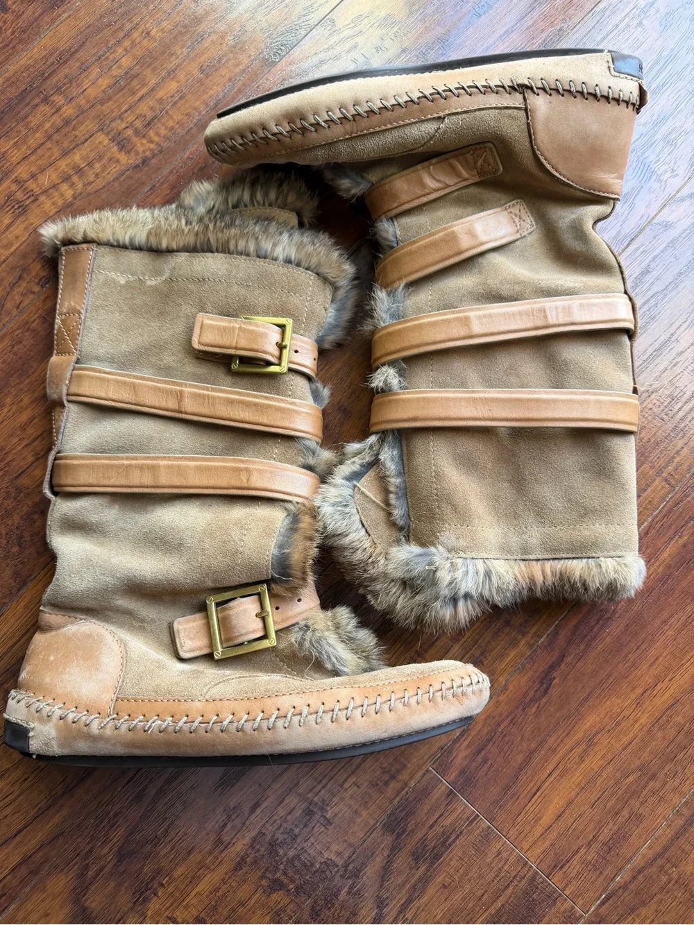 Tory Burch rabbit fur wrap Jaden leather boot no size 7.5 ditressed